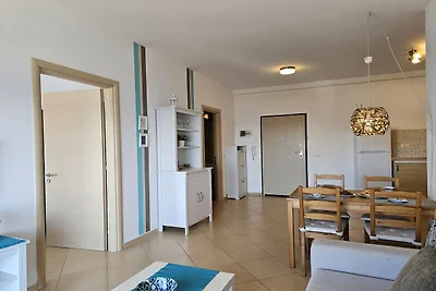 Apartament w Sarandzie z widokiem na morze