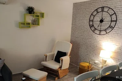 One Bedroom Apartment with Garden