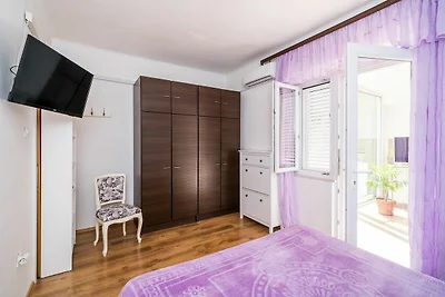 Guest House Villa Nina- Two Bedroom Apartment...