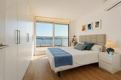 Duplex appartement met zwembad aan het strand...