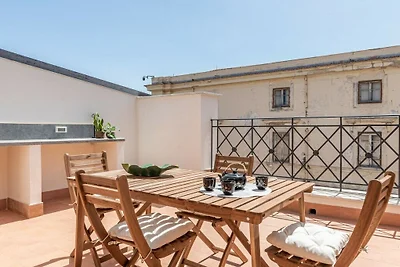 Oretea Apartment with Terrace