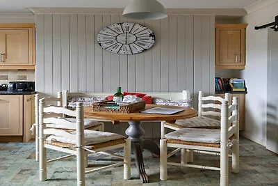 Cottage met 4 slaapkamers in Crimplesham, Gee...