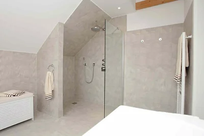 Casa vacanze con 6 camere da letto
