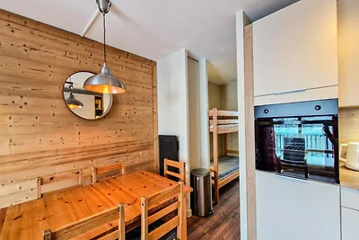 Komfortable Wohnung · Pistennähe · Balkon