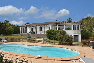 Moderne villa op 11km van Carcassonne