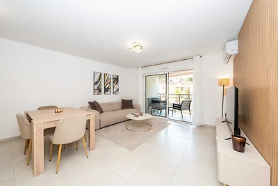 Moderne 1-Zimmer-Wohnung, 2 Terrassen, Parkpl...