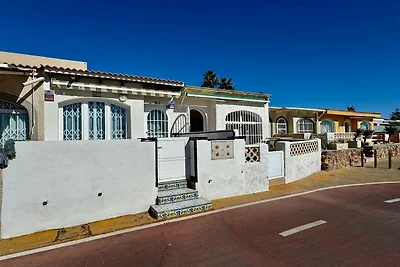 Apartment in Roquetas de Mar mit Terrasse