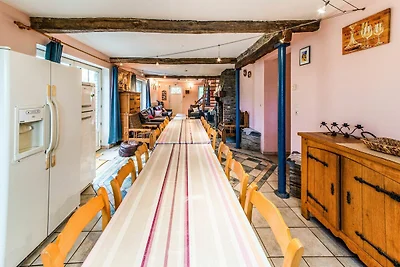 Schöner Bauernhof in Brisy mit Sauna