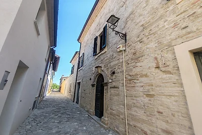 Wohnung in einem Dorf mit Swimmingpool
