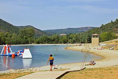 Vrijstaand vakantiehuis met terras in Quillan