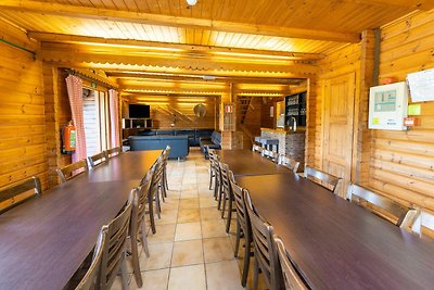 Ruim chalet in Durbuy op 200 m van de...