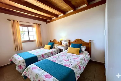 Verblijf aan de kust met zwembad in Vera