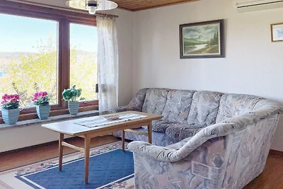 5 person holiday home in STILLINGSÖN-By Traum