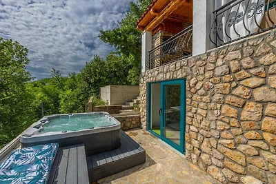 Casa vista mare con bagnoschiuma
