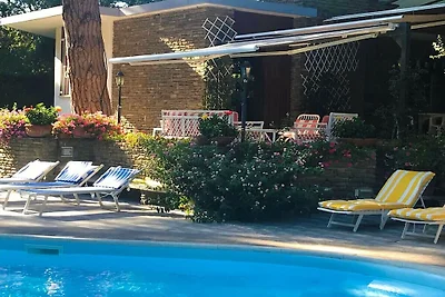 Villa in Punta Ala met zwembad