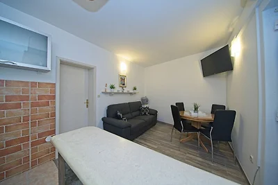 Apartment Alva - Two Bedroom Apartment with...