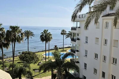 Apartment in Calahonda mit Zugang zum Strand