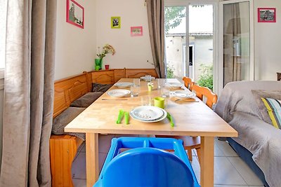Serena Holiday Home for Family in Normandia c...