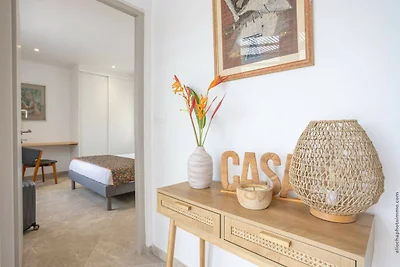 Chique villa met zwembad en strandtoegang