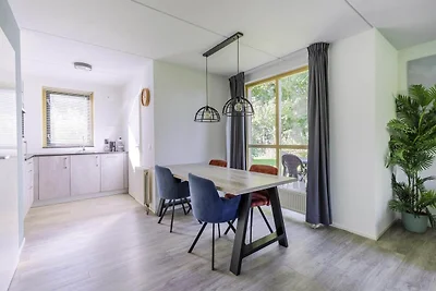 Wald-Bungalow für 4 Personen in Ewijk