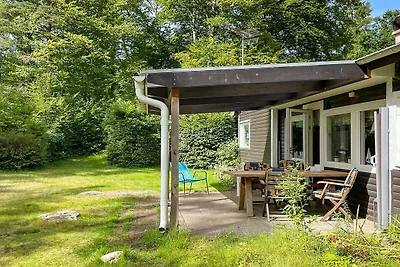 4 Personen Ferienhaus in HÄSTVEDA-By Traum