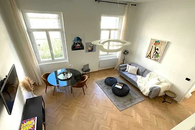 Apt Mezzanine 2BDR/4P – Notre Dame/Vieux-Port