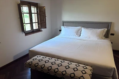Toskanische Villa mit Pool inmitten von...