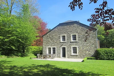 Ferienhaus in Offagne mit Terrasse