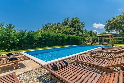 Villa Lord House
