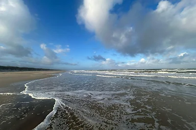 Modernes Strandhaus -- By Traum...