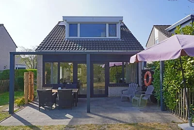 Ferienhaus in Zeeland mit 2 Schlafzimmer