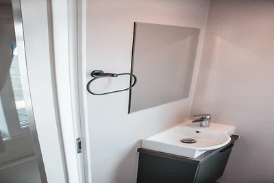 Schwimmendes Ferienhaus in Berlin