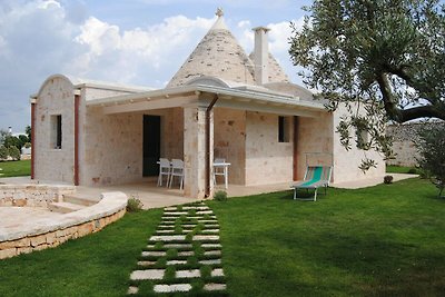 Trullo Amato mit Privatpool bei Cisternino