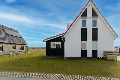 Ferienhaus mit Garten in Südlage