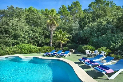 Villa in Pollensa mit Schwimmbecken