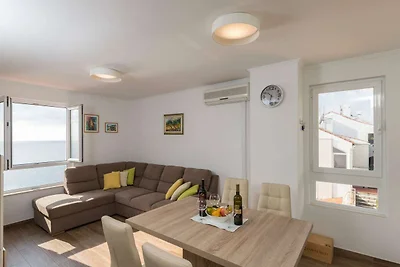 Apartment Gigi - Two Bedroom Apartment with T...