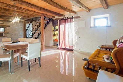 Villa a Pazin con piscina