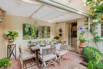 Appartement in Lucca bij Via Fillungo