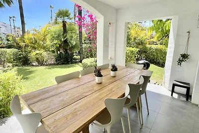 Haus in Estepona in Strandnähe und mit Pool