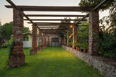 Bella villa vicino a Lucca