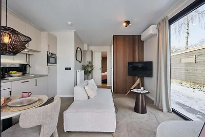Luxuriöse Wellness-Lodge mit Sauna und Whirlp...
