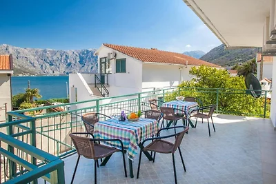 One Bedroom Apartment with Sea View 1