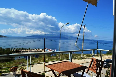 Helle Ferienwohnung mit Balkon