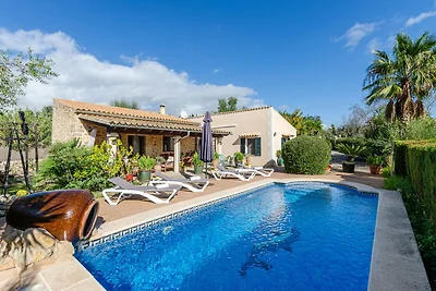 Villa in ruhiger Lage