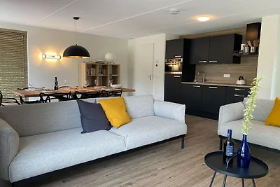 Ferienhaus in einem bewaldeten Gebiet in...