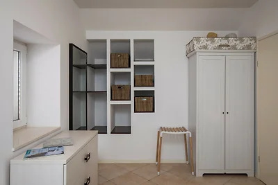 Apartments Odin - One-Bedroom Apartment with ...