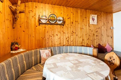 Bauernhaus mit Blick auf das Zillertal