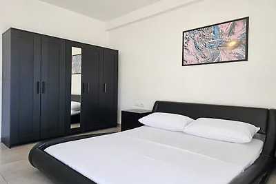 Moderno appartamento per le vacanze a Saranda