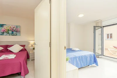Penthouse in Roses nahe Strand de la Punta
