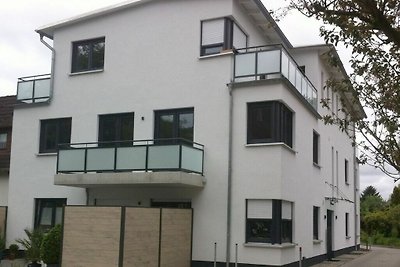 Nieuw gebouw, eerste bewoning, behuizing...